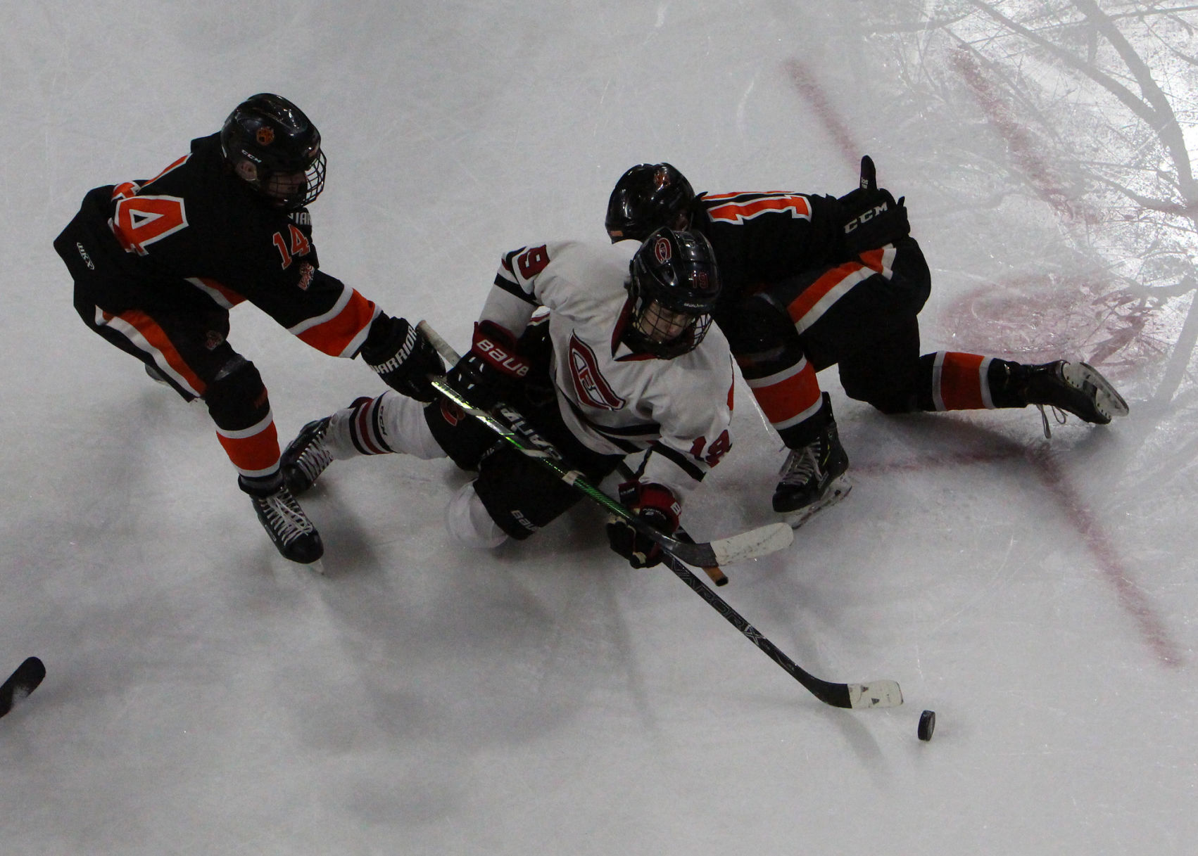 Chi-Hi boys hockey vs Verona at Division 1 state semifinals 3-6-20